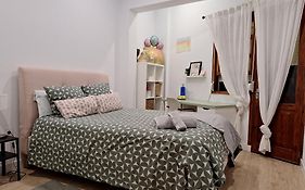 Habitacion Con Bano Compartido En Casa Con Familia